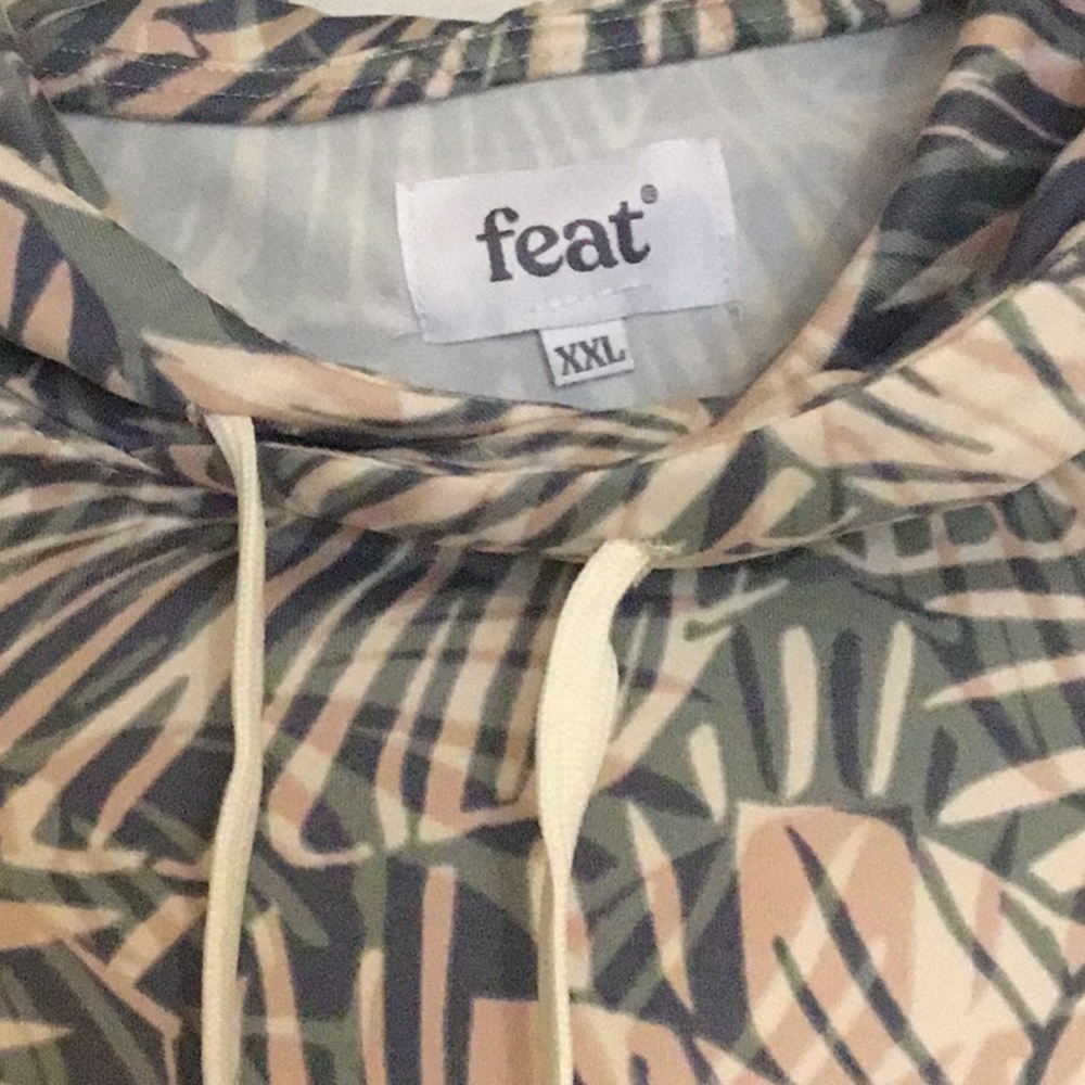 NWT Feat FlowTech Hoodie Floral Patterned Hoodie